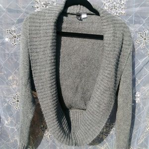 Grey sweater shrug